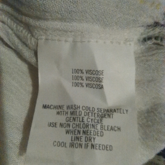 Sheer liteweight wrap tie top - Picture 4 of 4